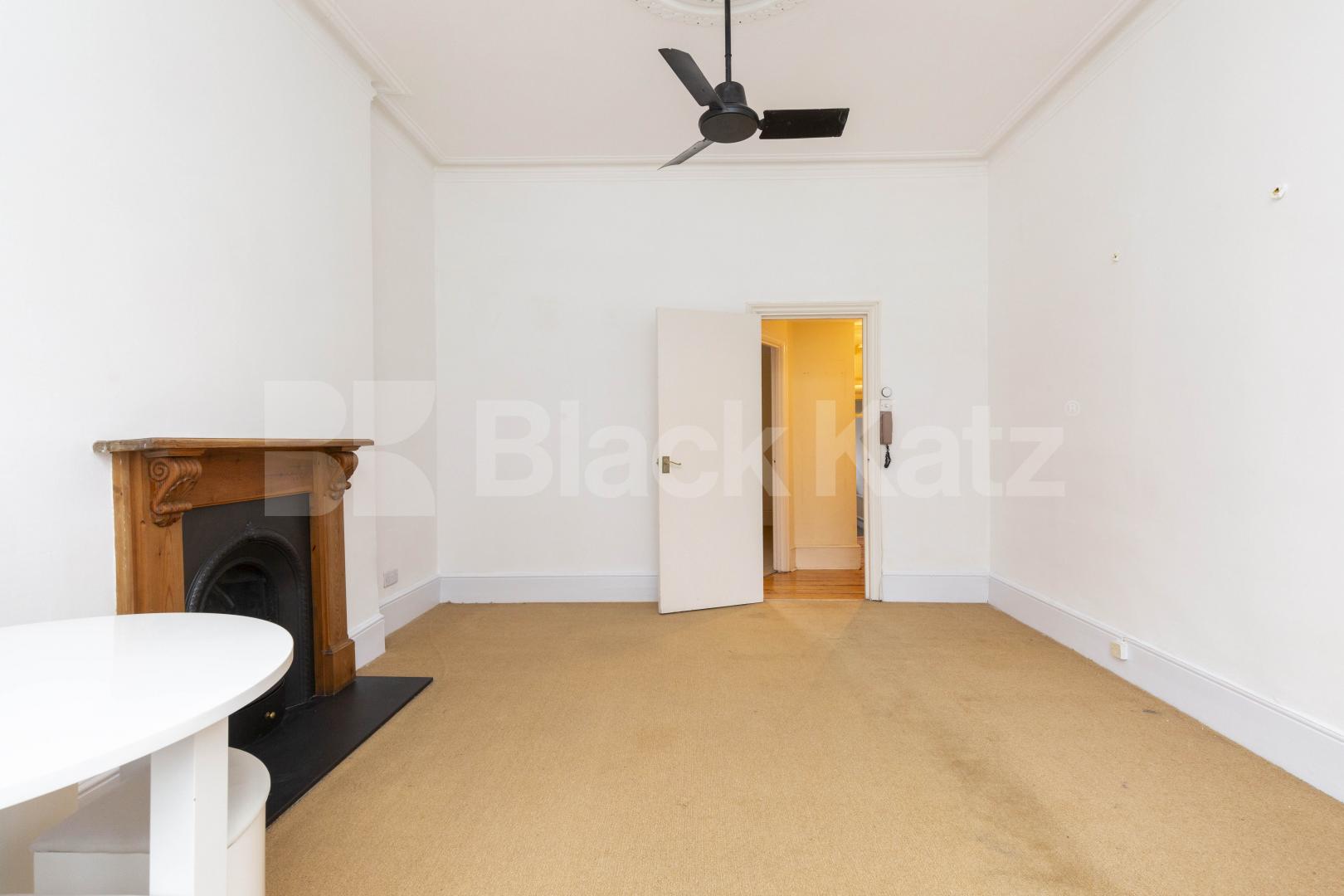 Super one double bedroom flat set within a period house mins to tube & shops Shirland Road, Maida Vale / Queens Park